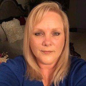 Meet your Posher, Tonya